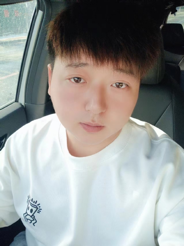 可乐加冰的第一张照片--泉州相亲服务中心