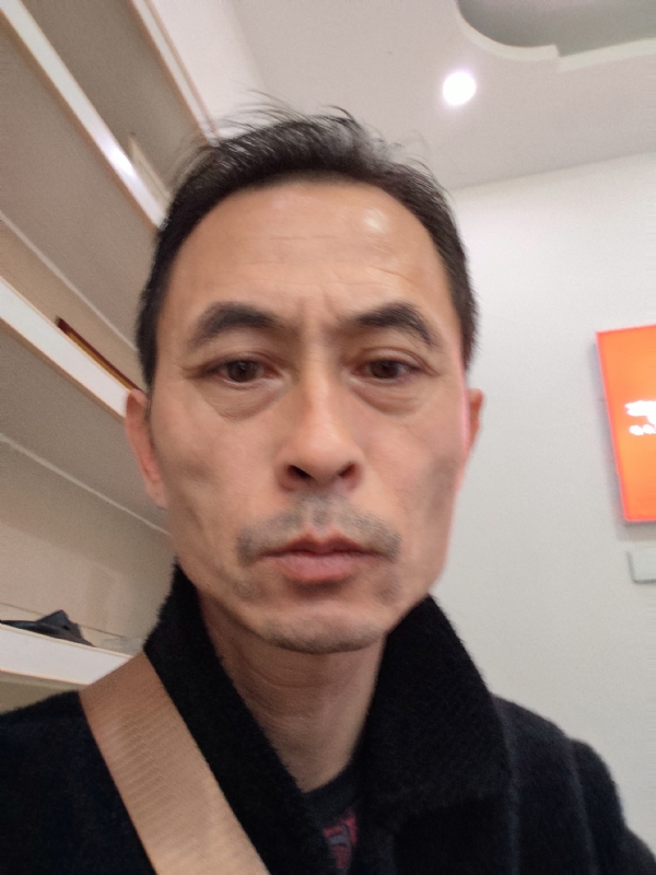 清晨阳光的第一张照片--泉州相亲服务中心