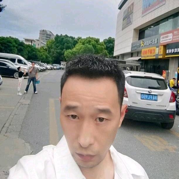 小林的第一张照片--泉州相亲服务中心