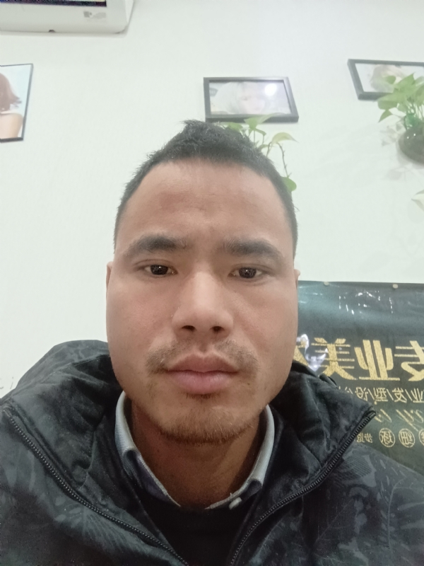 liuliyong的第一张照片--泉州相亲服务中心
