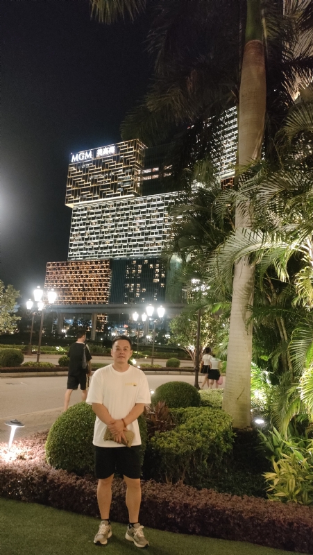 熟悉的身影的第一张照片--泉州相亲服务中心