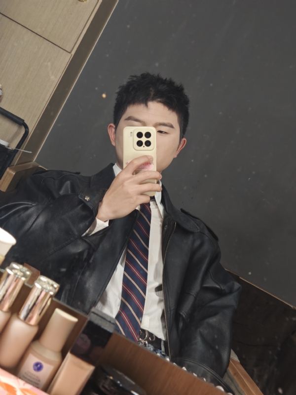 郝天翔的第一张照片--泉州相亲服务中心