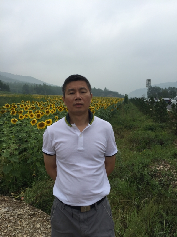 爱拼才会赢的大叔的第三张照片--泉州相亲服务中心