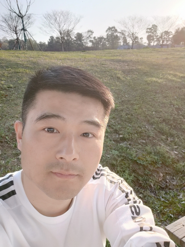 一凡的第一张照片--泉州相亲服务中心