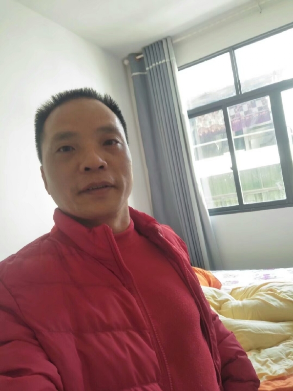 真诚征婚的第一张照片--泉州相亲服务中心