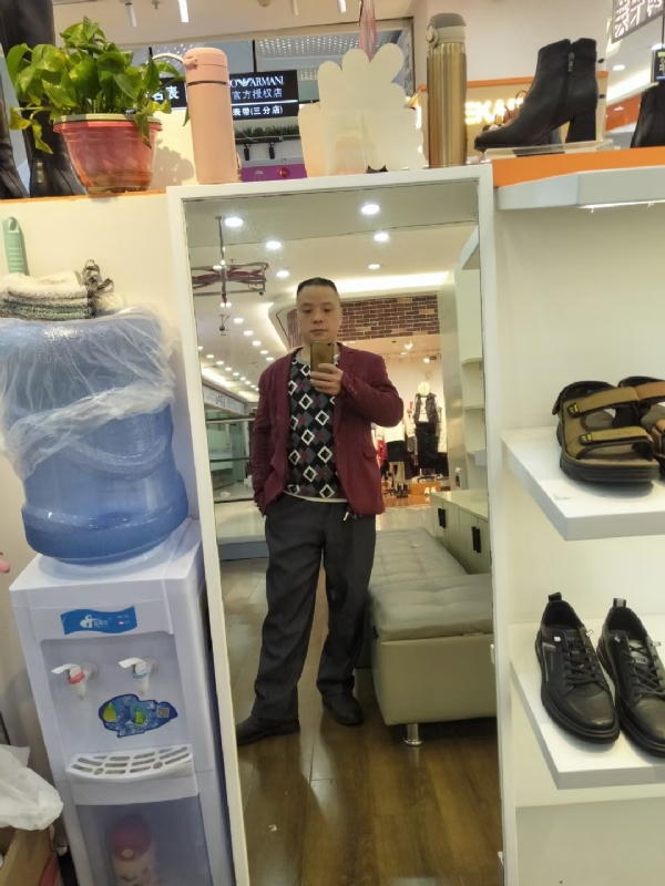 真诚征婚的第四张照片--泉州相亲服务中心
