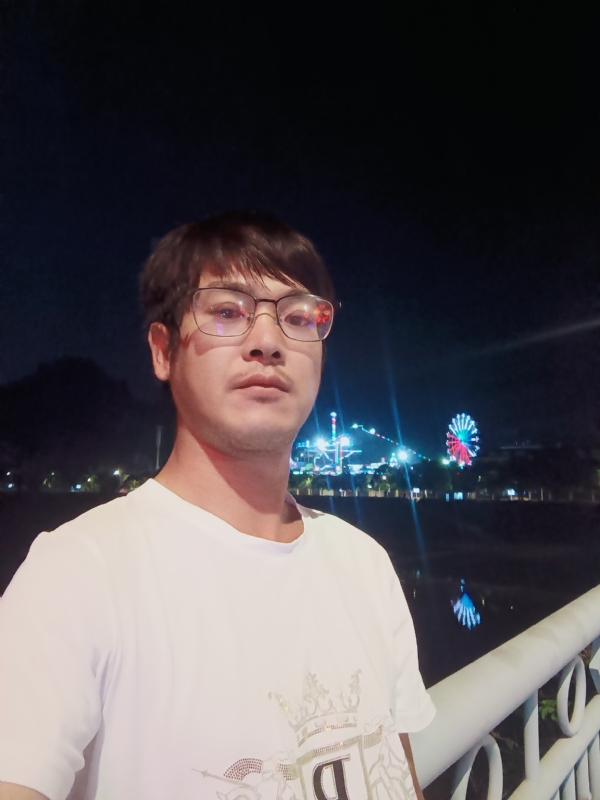 任豐的第一张照片--泉州相亲服务中心