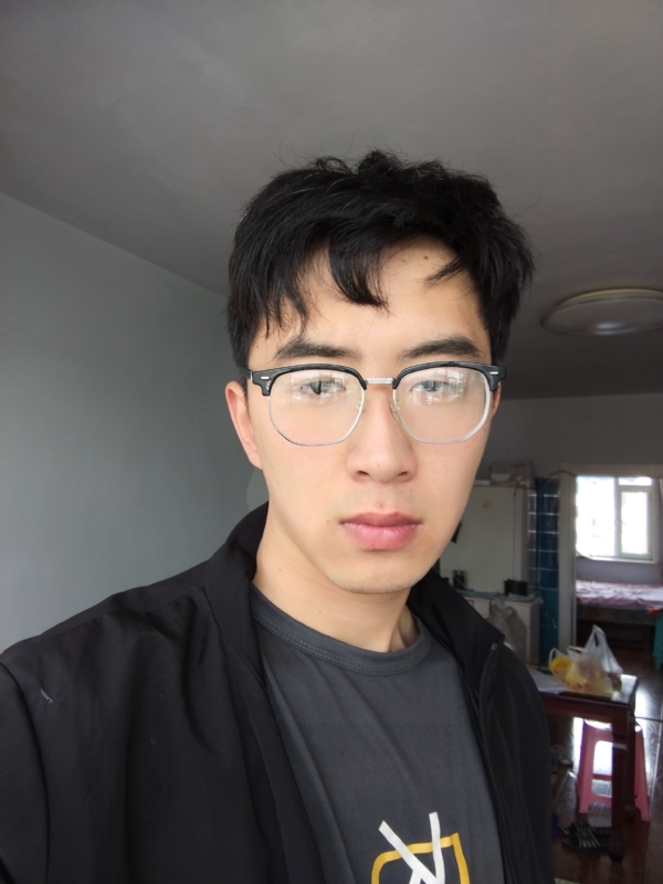 雷震雨的第一张照片--泉州相亲服务中心