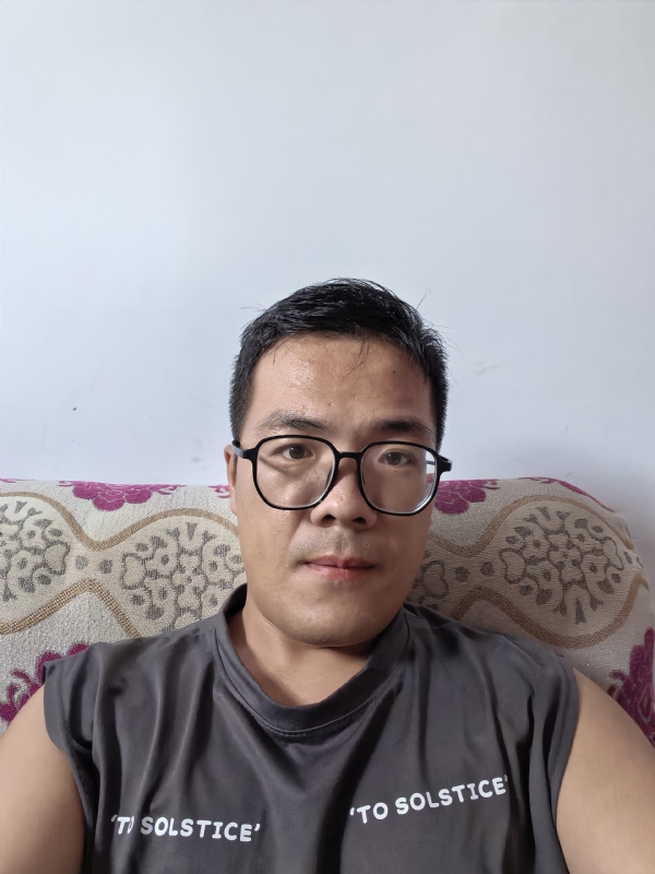 卫TF的第四张照片--泉州相亲服务中心